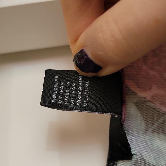 Black Floral Forever 21 Maxi Wrap Dress - Picture 5 of 8